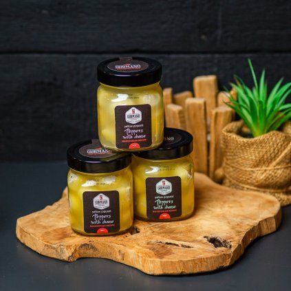 Zlte papricky plnene syrom HOT 290g