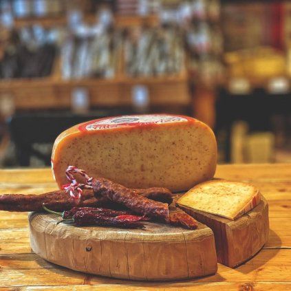 Villa Chorizo – holandský syr s bylinkami a hľuzovkou